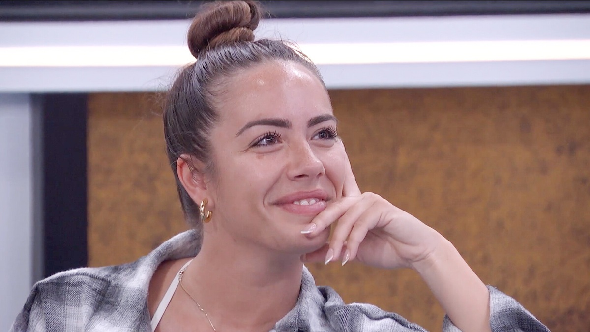 Dee BB28 Smirk